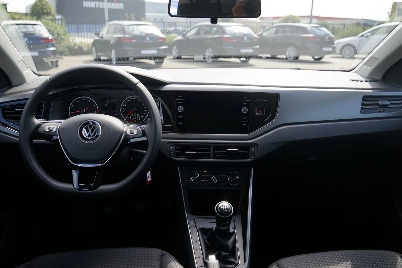 Volkswagen Polo 1.0 TSI Sitzheizung Bluetooth...  Image 8