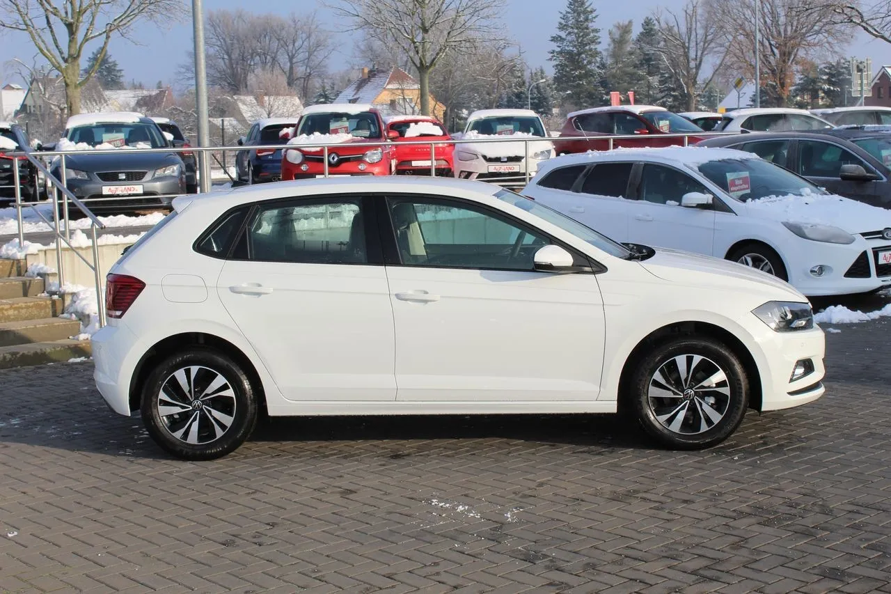 Volkswagen Polo 1.0 TSI Sitzheizung Bluetooth...  Image 3