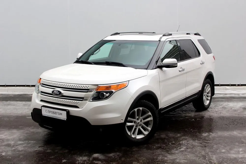 Ford Explorer Image 1