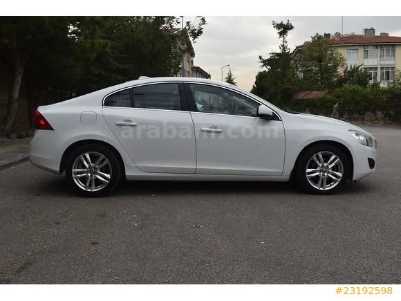 Volvo S60 1.6 D Premium Image 2